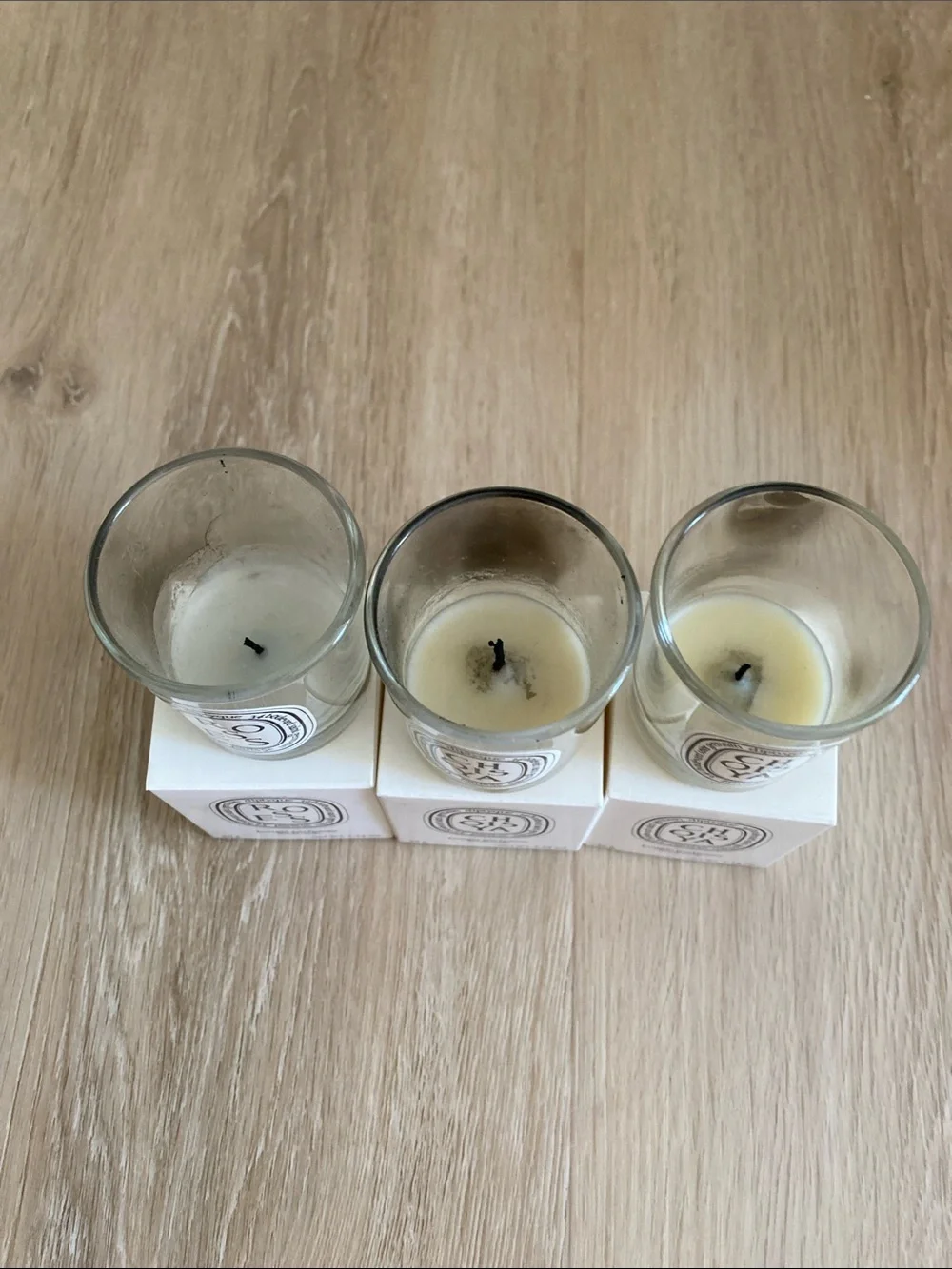 Set of 3 diptyque White Glass Votive Candle (Roses & Choisya)